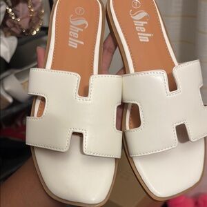 SHEIN Cream Cutout Slide Sandals